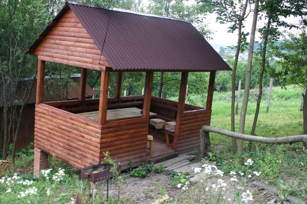Гостевой Дом "Дача Салтов" Staryy Saltiv Esterno foto